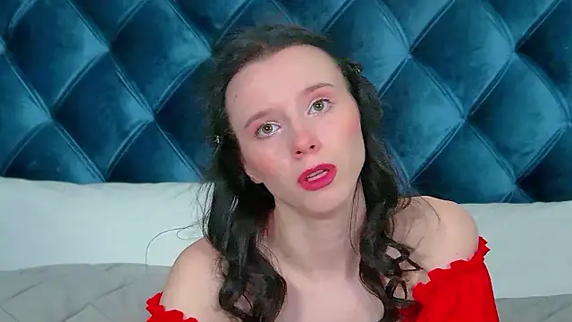 ArinaKubrick online show from 01-13-26, 04:23