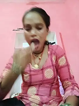 Snapshot of Kanak_hote chatting on 07-17-26, 02:07 Kanak hote online show from 07-17-26, 02:07