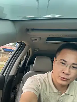 Snapshot of battman4488 chatting on 03-05-26, 03:35 battman4488 online show from 03-05-26, 03:35