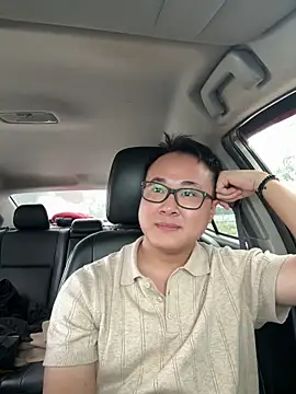 Snapshot of battman4488 chatting on 03-14-26, 03:12 battman4488 online show from 03-14-26, 03:12