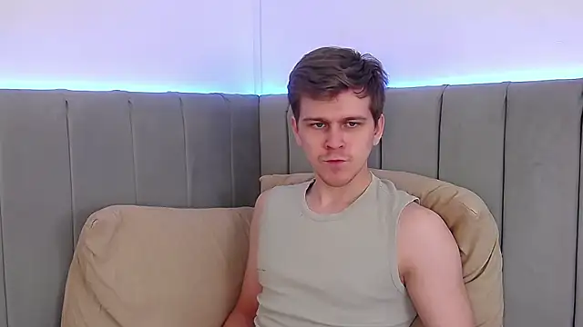 Snapshot of NickJohnas chatting on 01-18-26, 11:03 NickJohnas online show from 01-18-26, 11:03