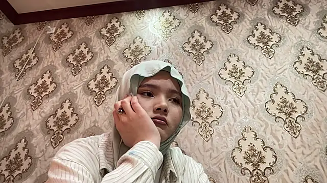 Katepleaurxo online show from 02-19-26, 07:37