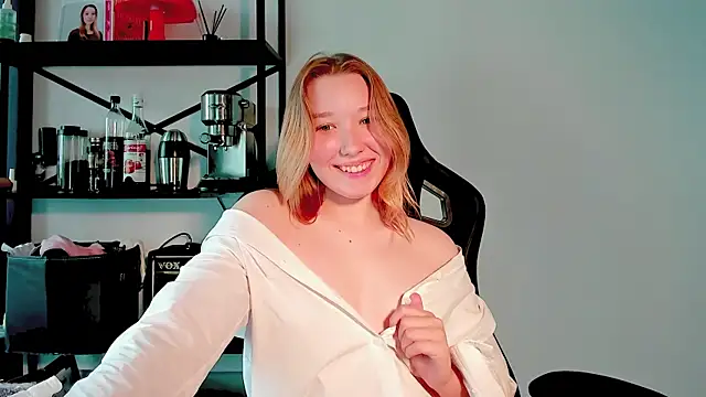 Agatha Mayson online show from 07-20-26, 05:33
