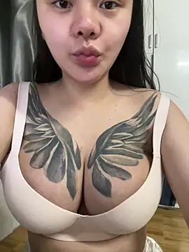 leo-kitty online show from 01-31-26, 07:11