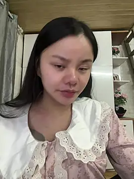 Snapshot of leo-kitty chatting on 04-26-26, 03:21 leo-kitty online show from 04-26-26, 03:21