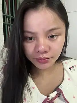 Snapshot of leo-kitty chatting on 05-02-26, 03:28 leo-kitty online show from 05-02-26, 03:28