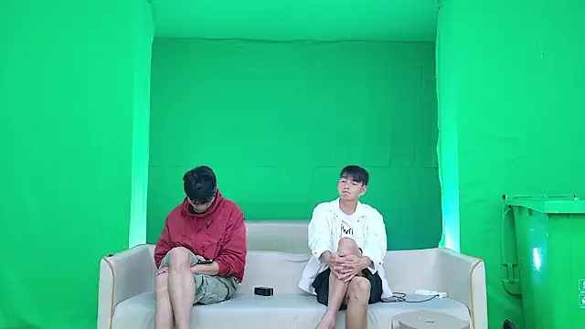 yujiannanpu online show from 03-08-26, 07:34