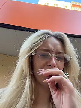 SunnyShiney online show from 07-19-26, 04:11
