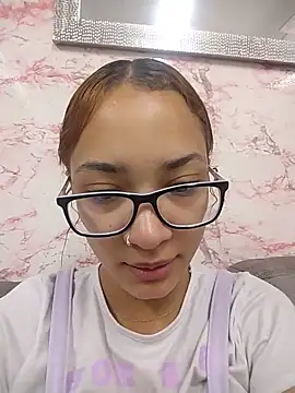 Snapshot of Jadde_Greyy_ chatting on 06-13-26, 05:00 Jadde Greyy online show from 06-13-26, 05:00
