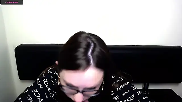 LiliaErmi online show from 03-27-26, 08:37