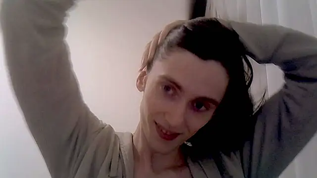 Snapshot of melody_gepards chatting on 02-18-26, 05:20 melody gepards online show from 02-18-26, 05:20