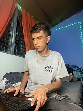 Snapshot of Juan_Gomezz26 chatting on 04-10-26, 12:16 Juan Gomezz26 online show from 04-10-26, 12:16