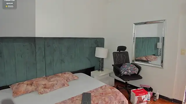 Scarlett  Noir online show from 03-31-26, 07:36