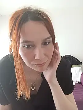 Snapshot of Atwsliiikizilll chatting on 06-18-26, 12:09 Atwsliiikizilll online show from 06-18-26, 12:09