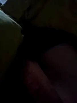 Snapshot of samu2469 chatting on 12-17-25, 02:50 samu2469 online show from 12-17-25, 02:50