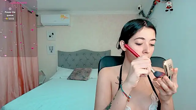 emmalove doll online show from 01-15-26, 05:05