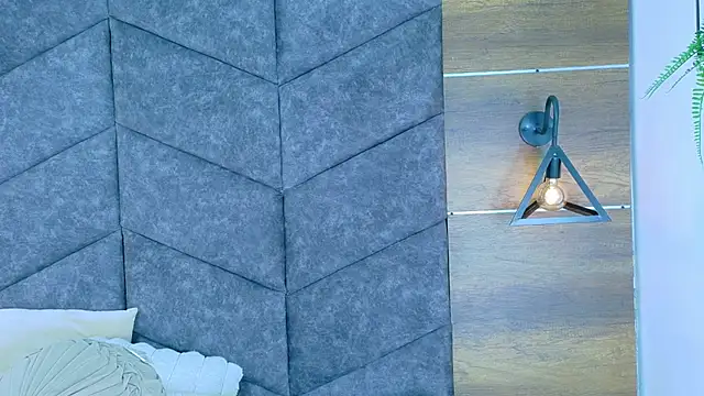 Miia Anderson online show from 03-30-26, 12:50