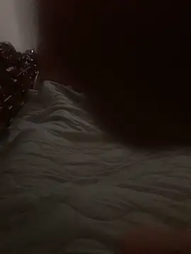 Snapshot of Phuc214055 chatting on 12-17-25, 03:01 Phuc214055 online show from 12-17-25, 03:01