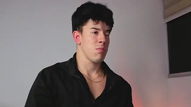 maxxcooper1 online show from 01-10-26, 04:03