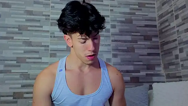 maxxcooper1 online show from 03-21-26, 09:29