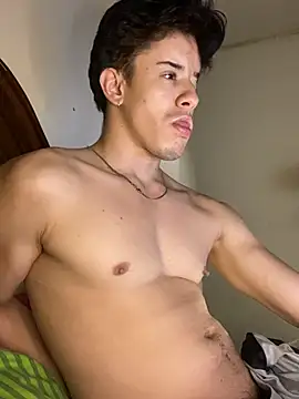 maxxcooper1 online show from 04-23-26, 07:30