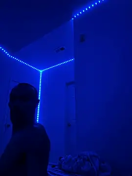 faces818 online show from 03-18-26, 05:21