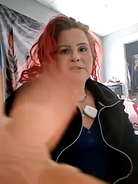 Snapshot of Goddessalizeee chatting on 12-21-25, 07:10 Goddessalizeee online show from 12-21-25, 07:10