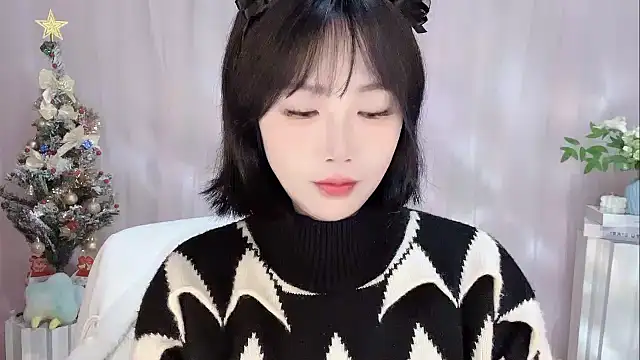 Snapshot of Pinkgirl520 chatting on 01-19-26, 02:04 Pinkgirl520 online show from 01-19-26, 02:04