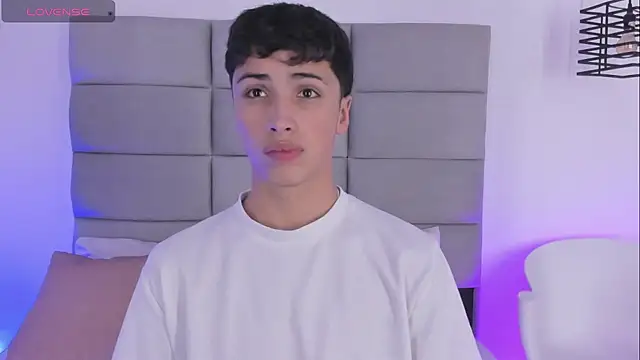 JoshClaarktt online show from 03-28-26, 04:01