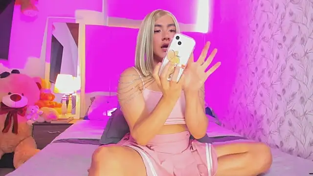 TaylorSweetI online show from 02-15-26, 06:59