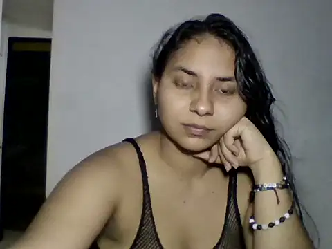 Snapshot of Anny-e4rtstar chatting on 12-16-25, 05:34 Anny-e4rtstar online show from 12-16-25, 05:34