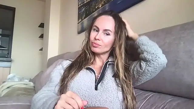 Snapshot of LeMilf chatting on 01-14-26, 11:38 LeMilf online show from 01-14-26, 11:38