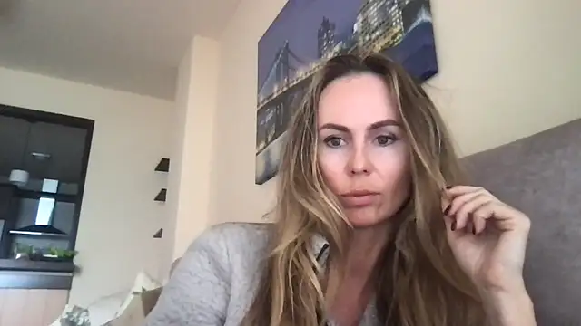 Snapshot of LeMilf chatting on 02-27-26, 10:59 LeMilf online show from 02-27-26, 10:59