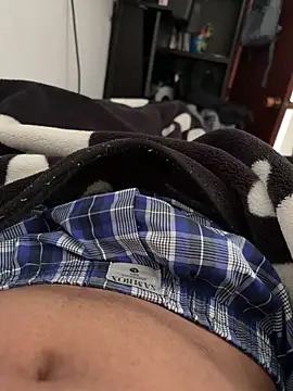 Croppedsex online show from 12-14-25, 03:50