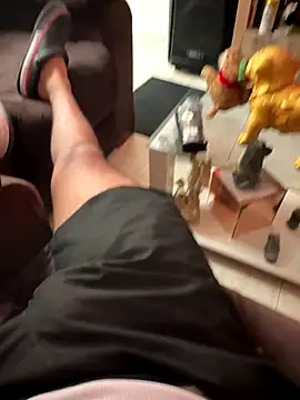 Croppedsex online show from 12-16-25, 05:29