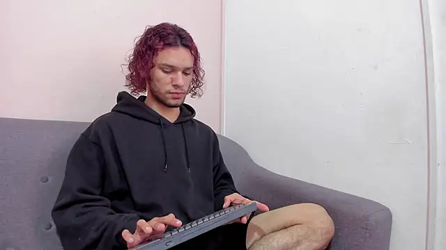 TAYSON SCOTT online show from 02-17-26, 01:07