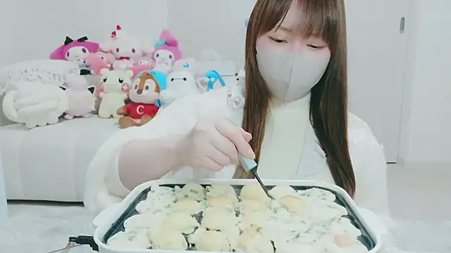 yuyuchan   online show from 03-29-26, 08:36