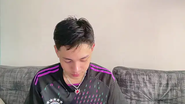 Andy Belier23 online show from 04-08-26, 03:45