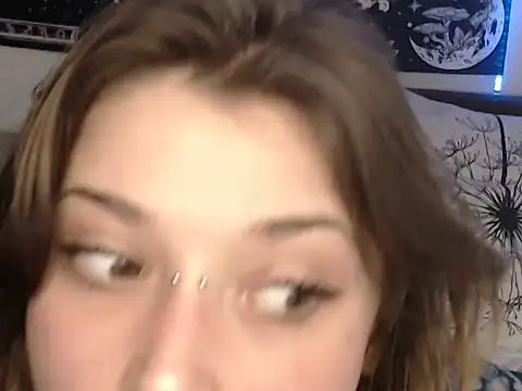 AlienforTwenty online show from 02-11-26, 01:49