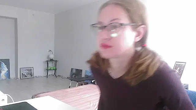 Snapshot of Alice_newhome chatting on 08-05-26, 07:55 Alice newhome online show from 08-05-26, 07:55