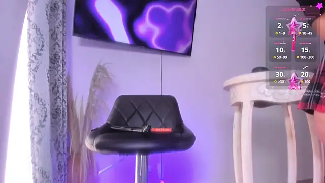 Camila saaenz online show from 06-21-26, 07:05