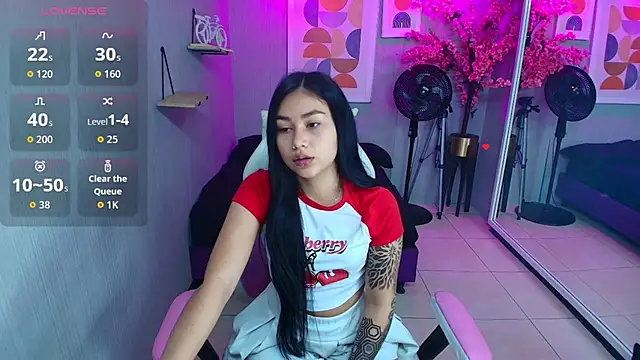 Carolina cherry online show from 03-09-26, 12:09