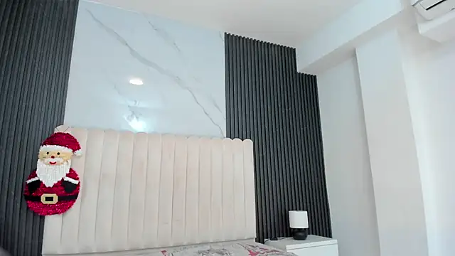 CerenaBroun  online show from 12-19-25, 07:43