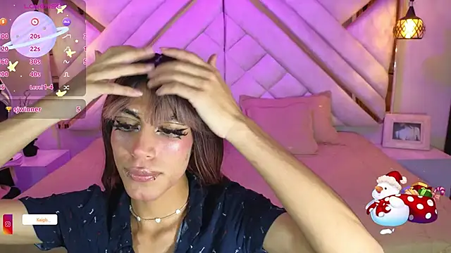 Snapshot of kaivg chatting on 12-14-25, 03:45 kaivg online show from 12-14-25, 03:45