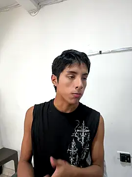 EstivenSallas2 online show from 12-13-25, 07:53