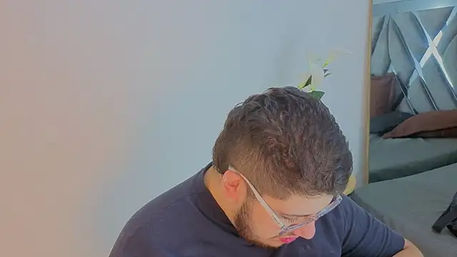 Snapshot of Chel_seth chatting on 02-20-26, 04:09 Chel seth online show from 02-20-26, 04:09