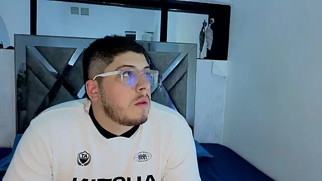 Snapshot of Chel_seth chatting on 04-14-26, 04:07 Chel seth online show from 04-14-26, 04:07