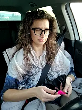 MiraBennet online show from 01-14-26, 06:08