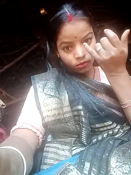 Snapshot of Mohni_sekhavat chatting on 12-14-25, 07:25 Mohni sekhavat online show from 12-14-25, 07:25