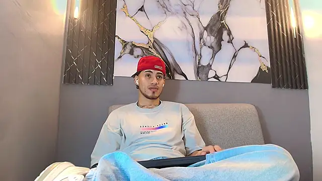 DAVIN 01 online show from 12-15-25, 12:09